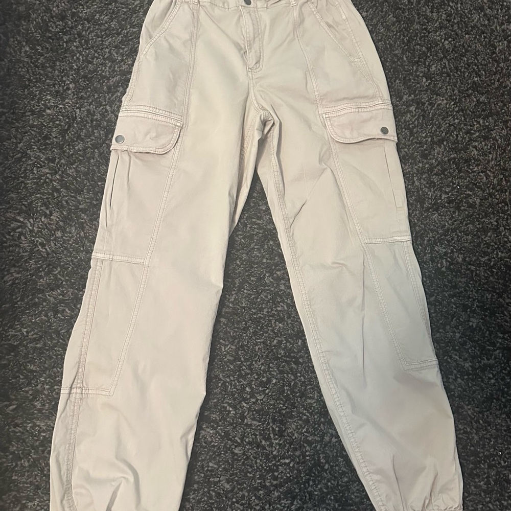 Men's Cream Cargo Pants